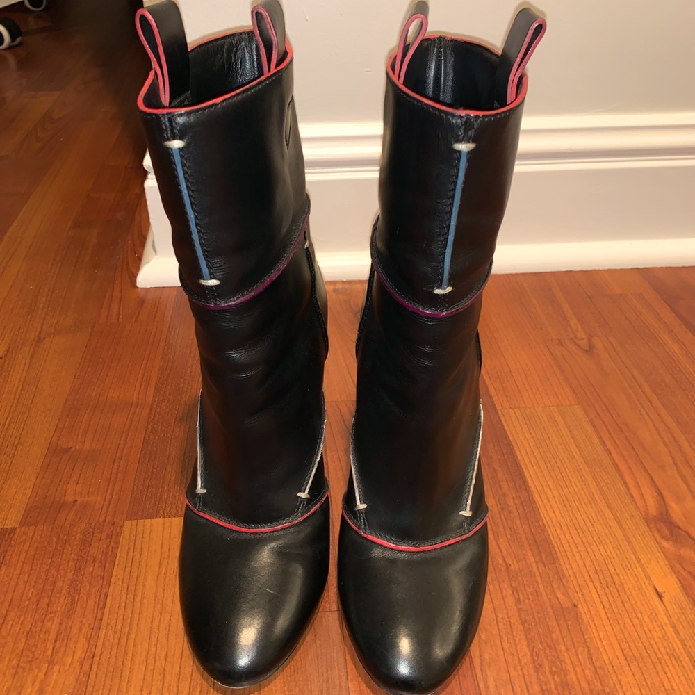 Fendi Black Leather Ankle Boot w/ Green Heel